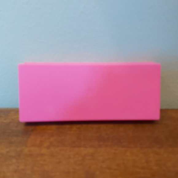 GlamGlow Hyaluronic Glow Power Highlighter Palette - Picture 3 of 3